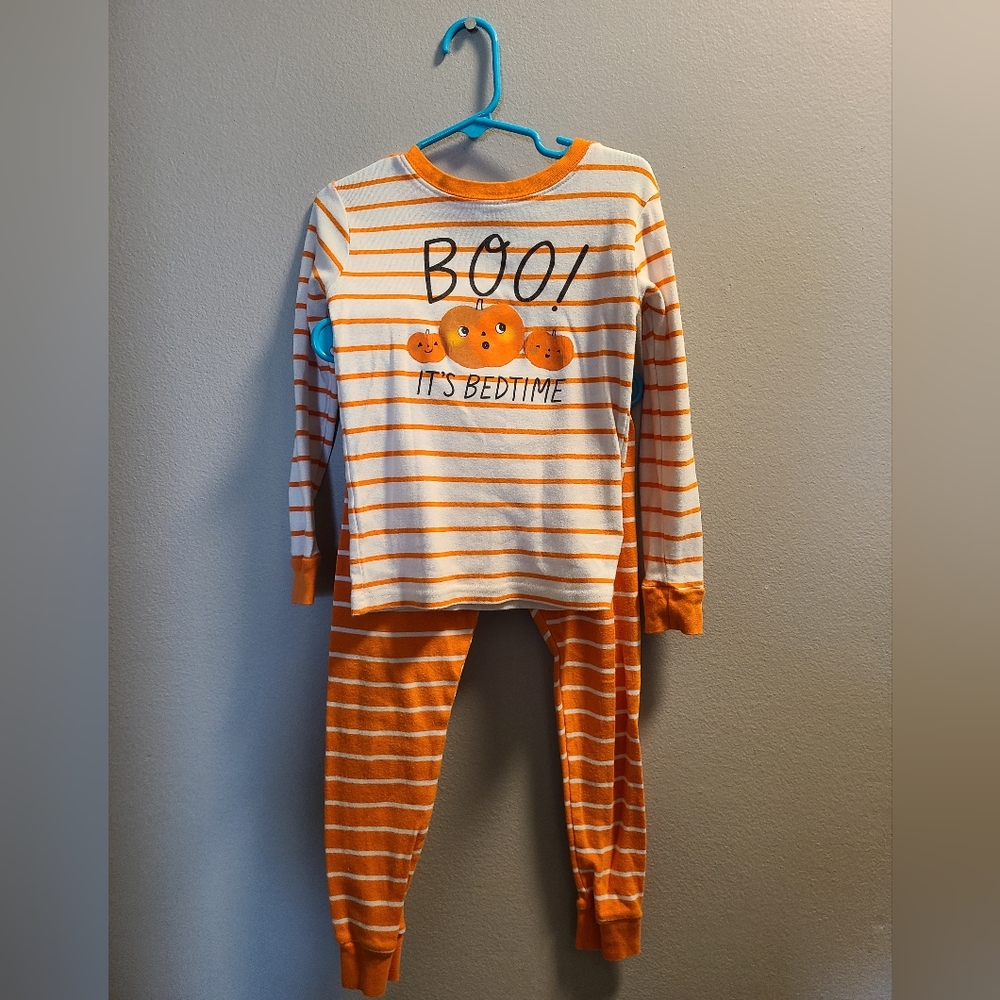 (3/$10) 5T/5A Boys, Carter's, Orange and White, Pumpkin Pajama Set